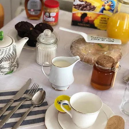 Amazing - City Centre - Free Breakfast - Wi-fi Rum i privatbostad *