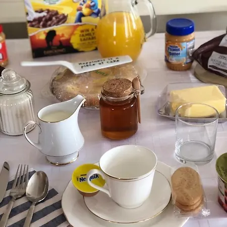Rum i privatbostad Amazing - City Centre - Free Breakfast - Wi-fi
