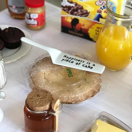 Amazing - City Centre - Free Breakfast - Wi-fi Rum i privatbostad *